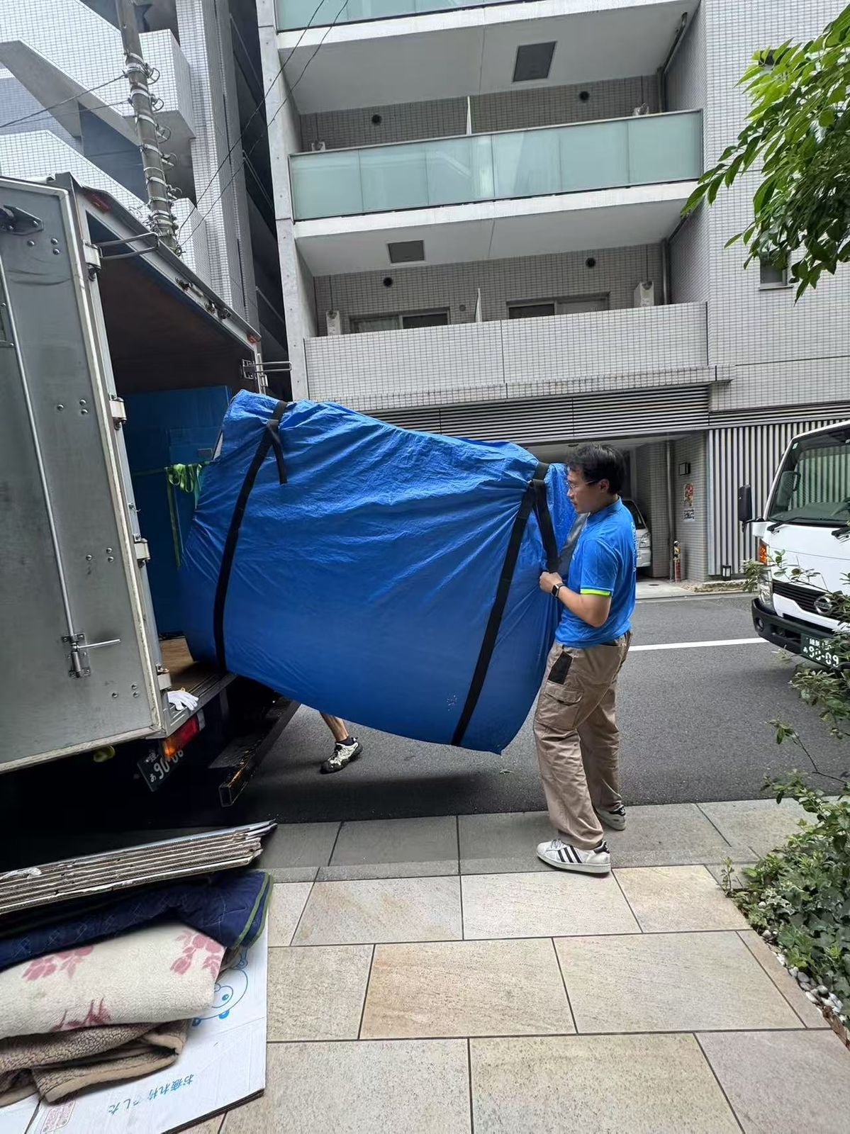 海外倉庫
